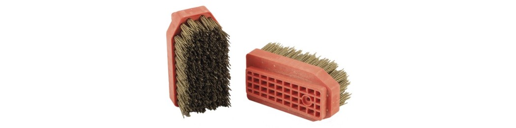 Steel brush